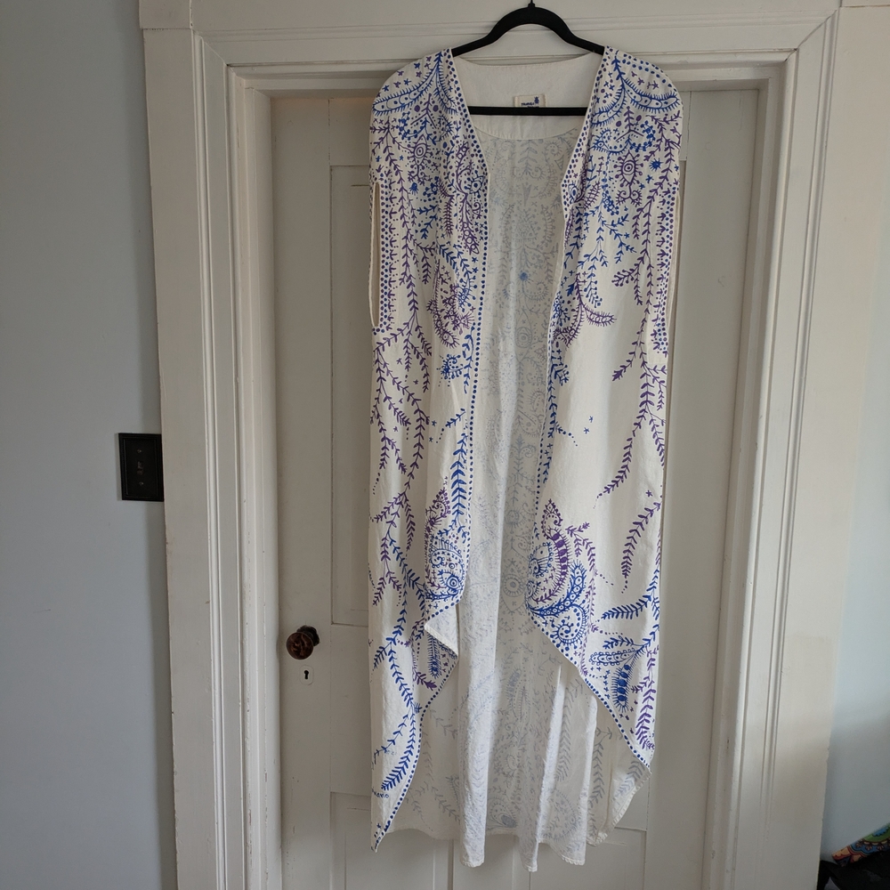 Work of Art Handpainted White, Blue & Purple Patterned Duster/Kimono